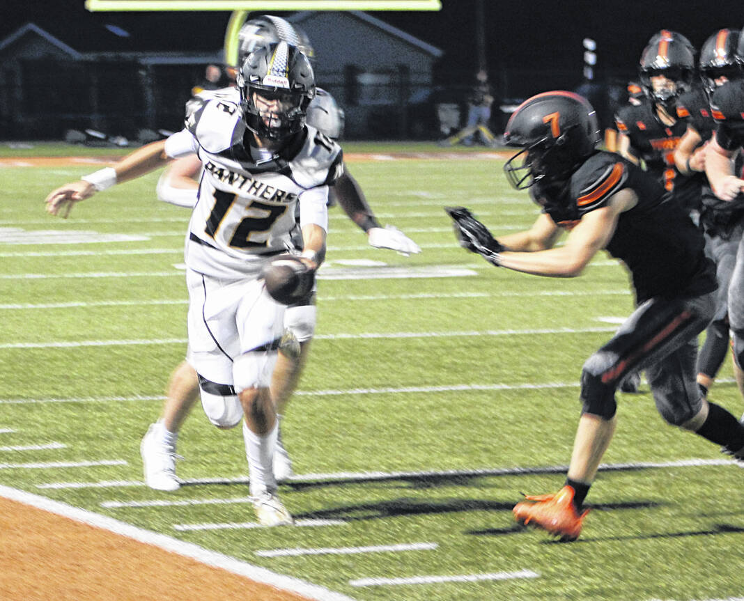 Panthers hold on for 27-26 victory over Waverly - Record Herald