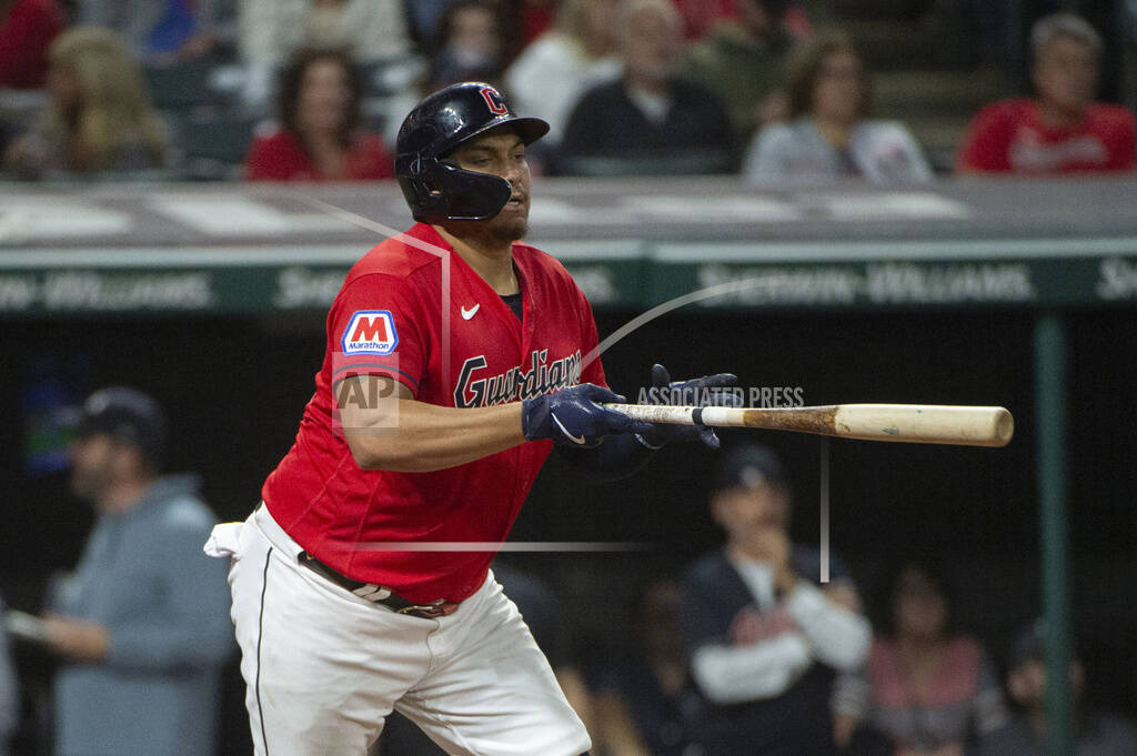 Homers from Burger and Chisholm in 8th lift Marlins to 11-5 win over Braves