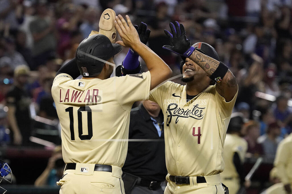 Dansby Swanson hits first home run as a Cub in 5-2 win vs. Padres