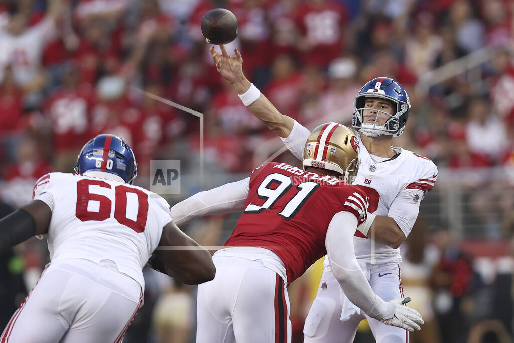 New York Giants lose to San Francisco 49ers 30-12 in Santa Clara, Calif.