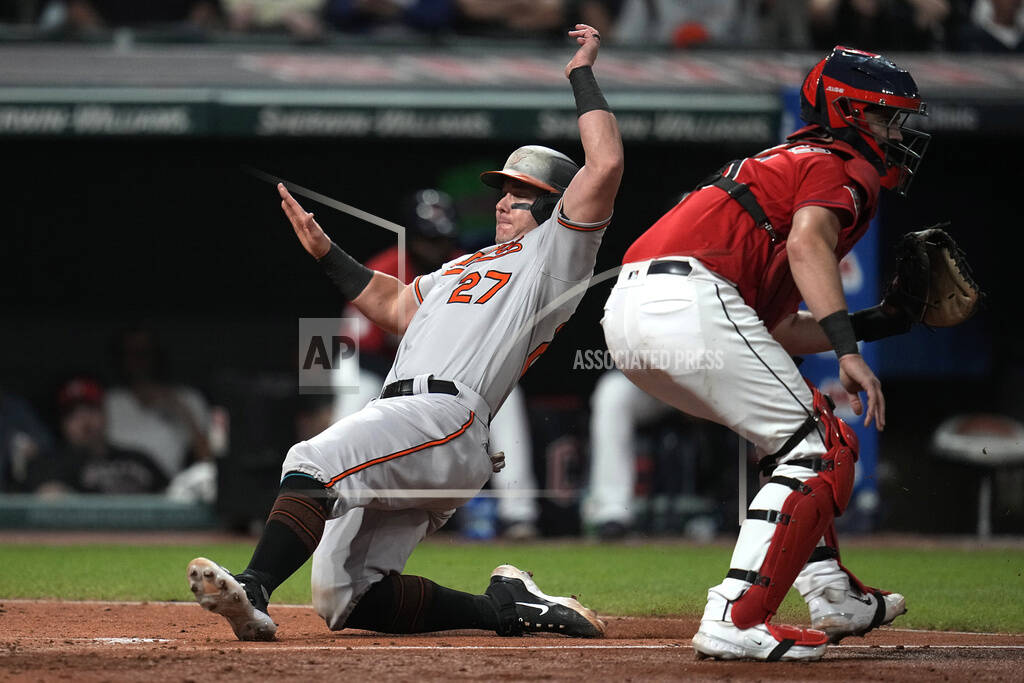 Bieber takes no-hit bid into 6th, Guardians top Orioles 6-3