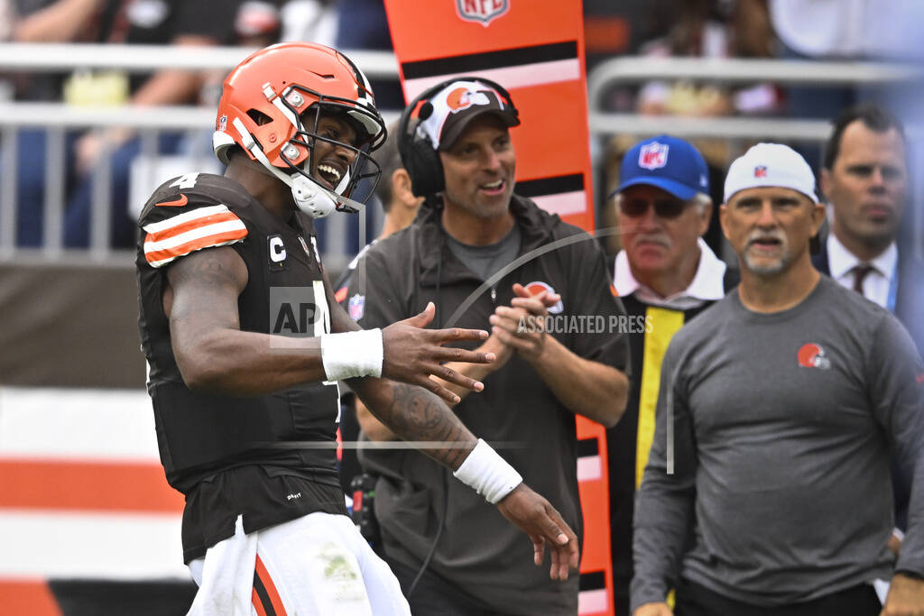 Deshaun Watson, Browns dominate lackluster Bengals