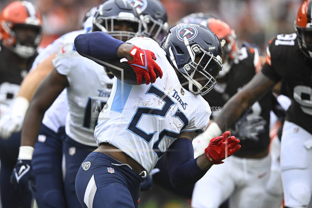 Tennessee Titans eager to start NFL playoff run against Cincinnati Bengals  