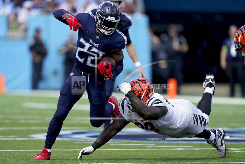 How Derrick Henry's fumble turned into Treylon Burks' first NFL TD