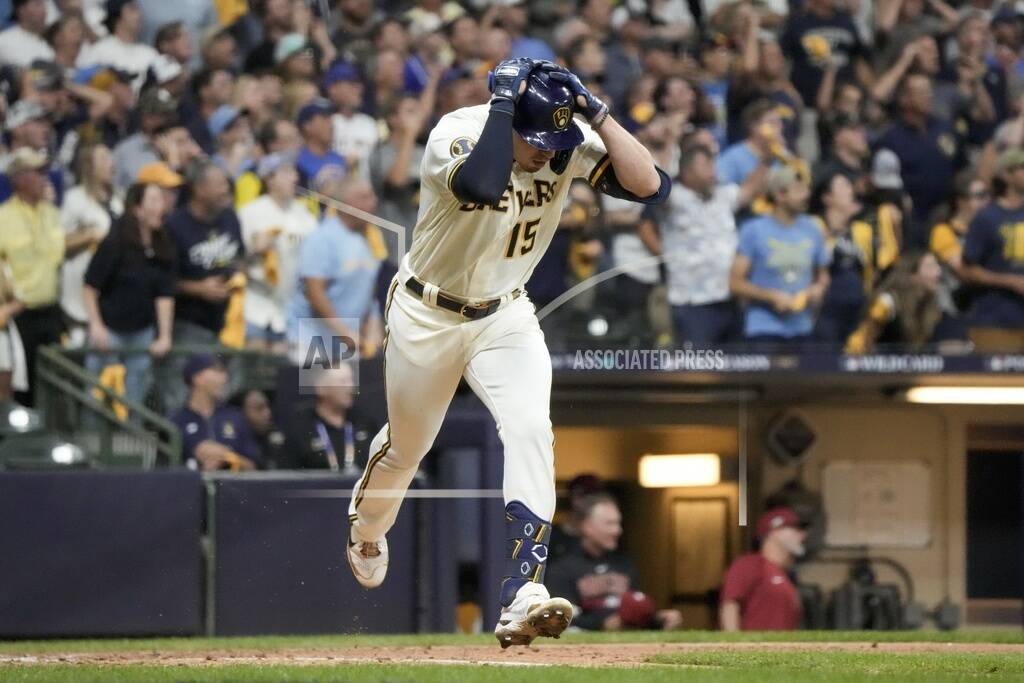 Tyrone Taylor drives in two runs as Brewers take series over Marlins