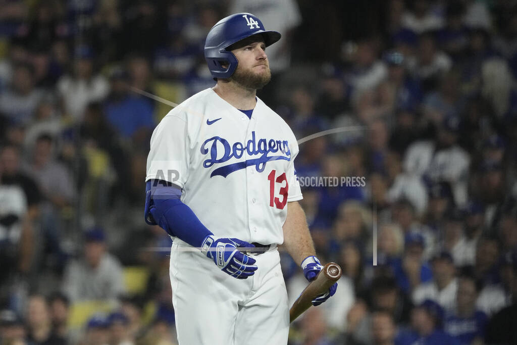 This photo of Max Muncy of the Dodgers looks like Mitch. (MM = MM